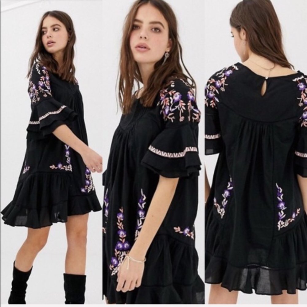 FREE PEOPLE Floral Embroidered Black Babydoll Dress Size Small